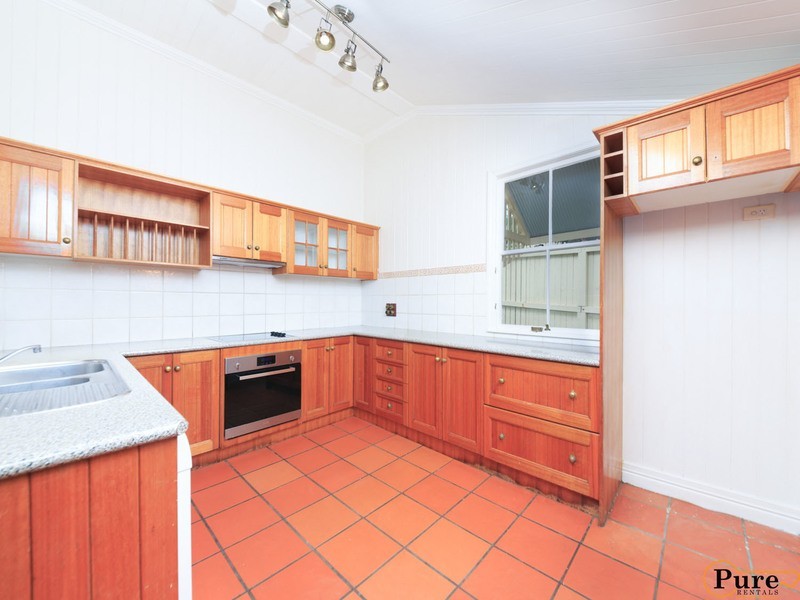 37 Jessop Street, Windsor QLD 4030