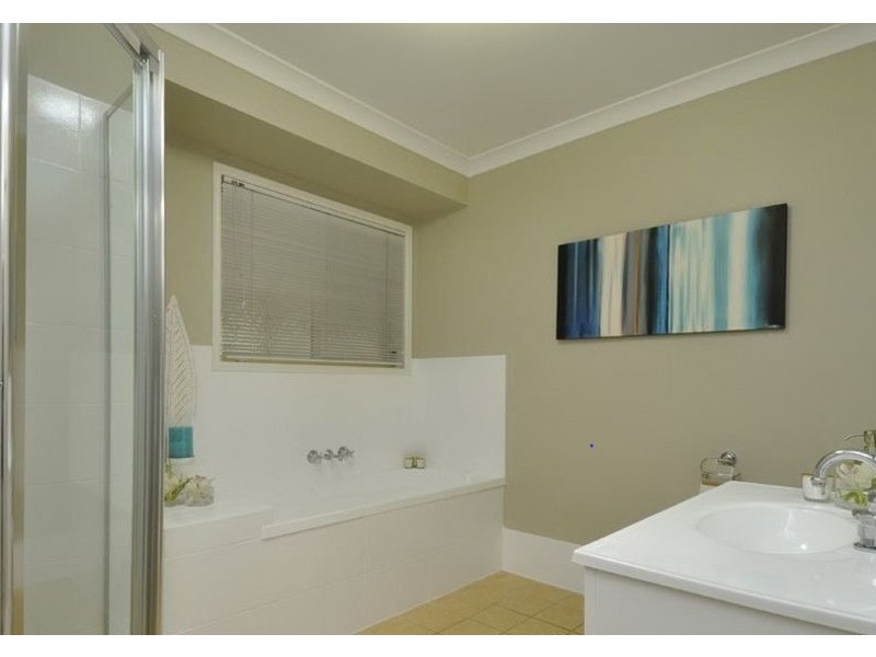 133 Pacific Pines Boulevard, Pacific Pines QLD 4211