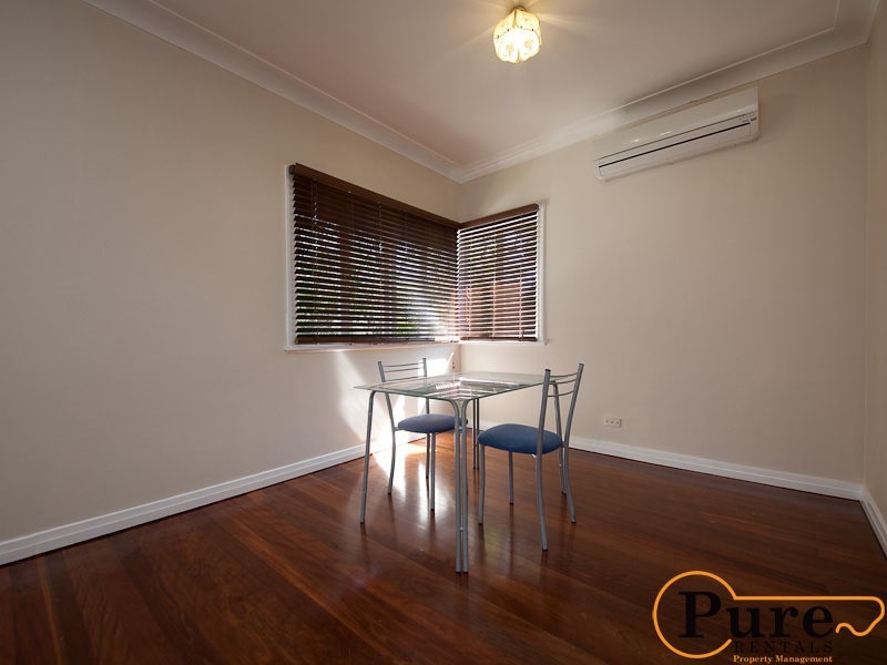 43 Davenport Street, Chermside QLD 4032