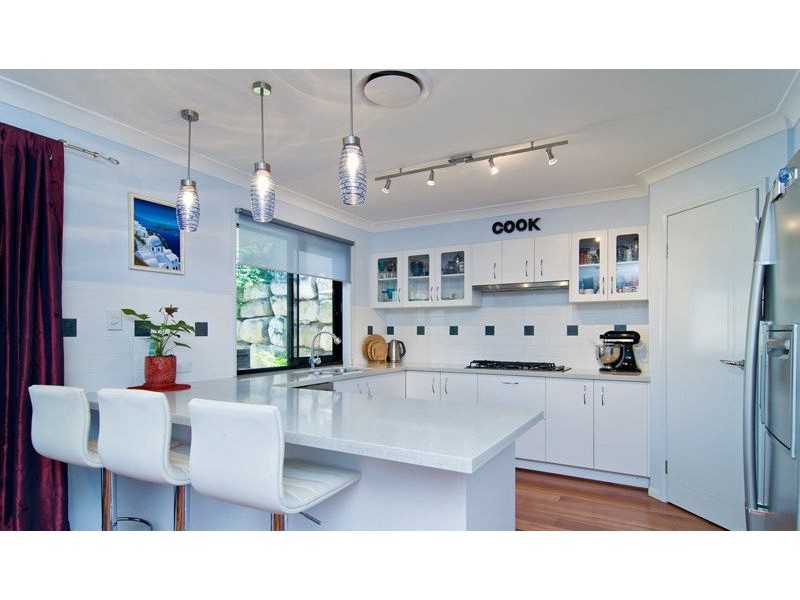 7 Atrium Way, Everton Hills QLD 4053