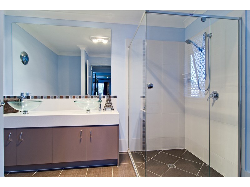 7 Atrium Way, Everton Hills QLD 4053