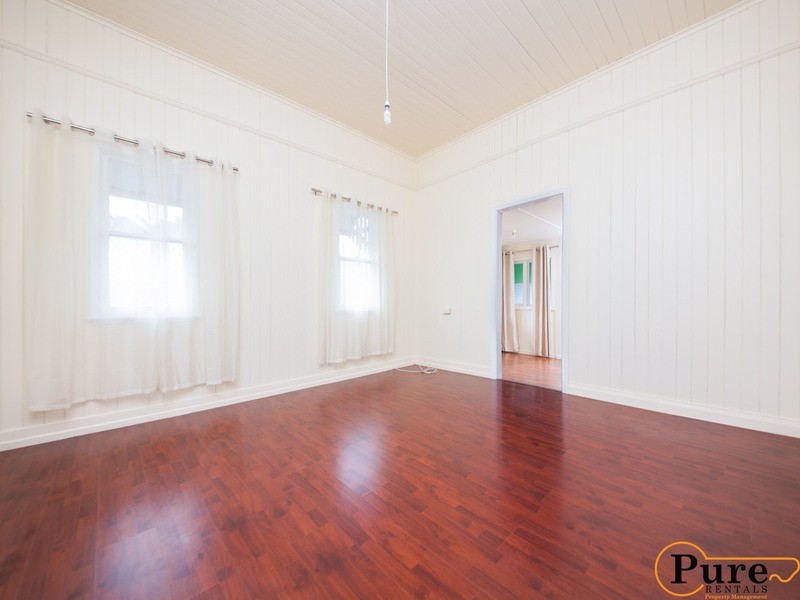 45 Roblane Street, Windsor QLD 4030