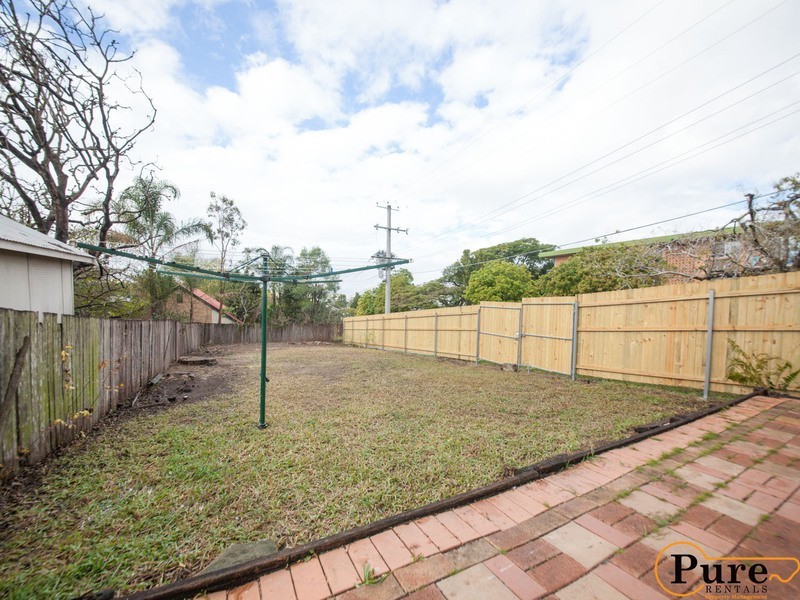 45 Roblane Street, Windsor QLD 4030
