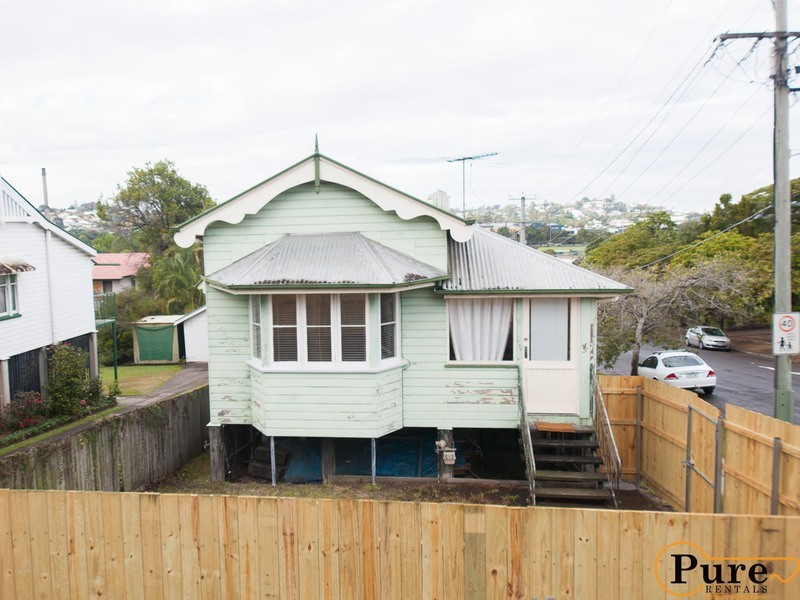 45 Roblane Street, Windsor QLD 4030