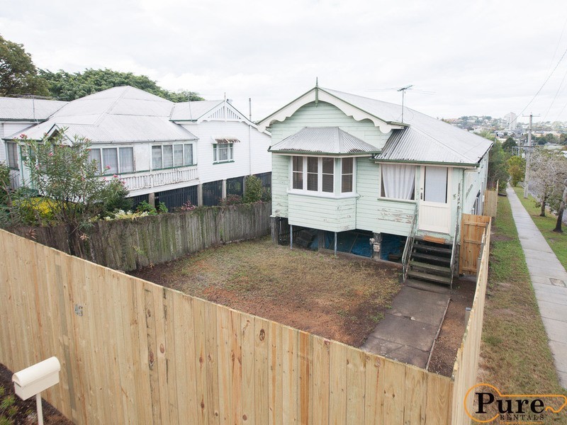 45 Roblane Street, Windsor QLD 4030