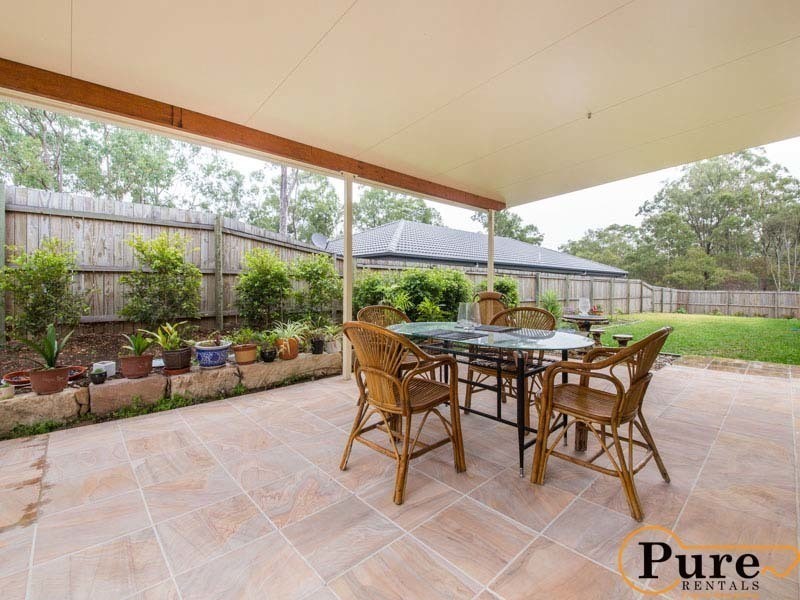 6 Gibbston Place, Doolandella QLD 4077