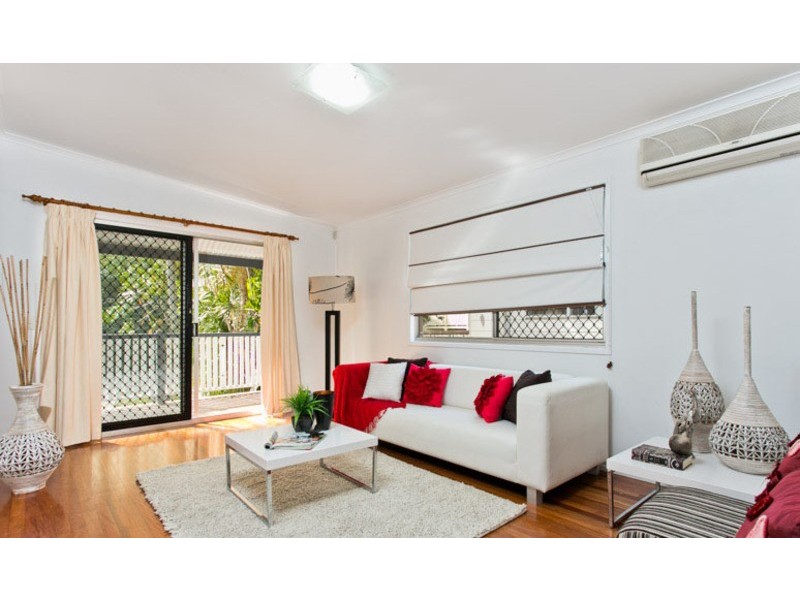 4 Dyne Street, Red Hill QLD 4059