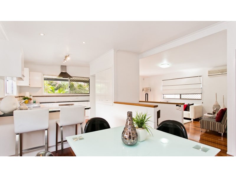 4 Dyne Street, Red Hill QLD 4059