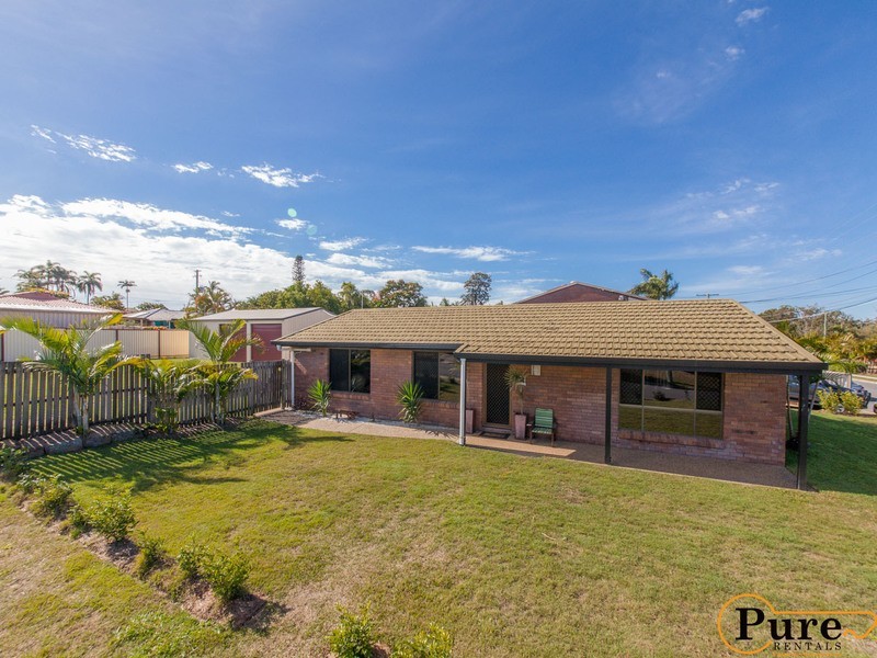 10 Conifer Street, Hillcrest QLD 4118
