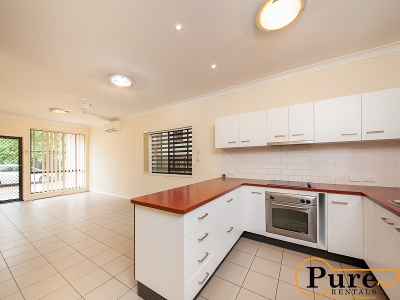 4/7 Cardross Street, Yeerongpilly QLD 4105