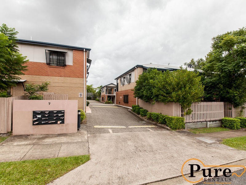 4/7 Cardross Street, Yeerongpilly QLD 4105