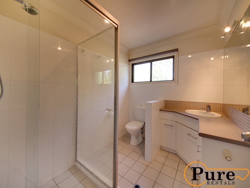 57 Ironside Street, St Lucia QLD 4067