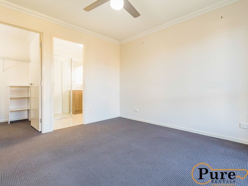 12A Deans Street, Clontarf QLD 4019