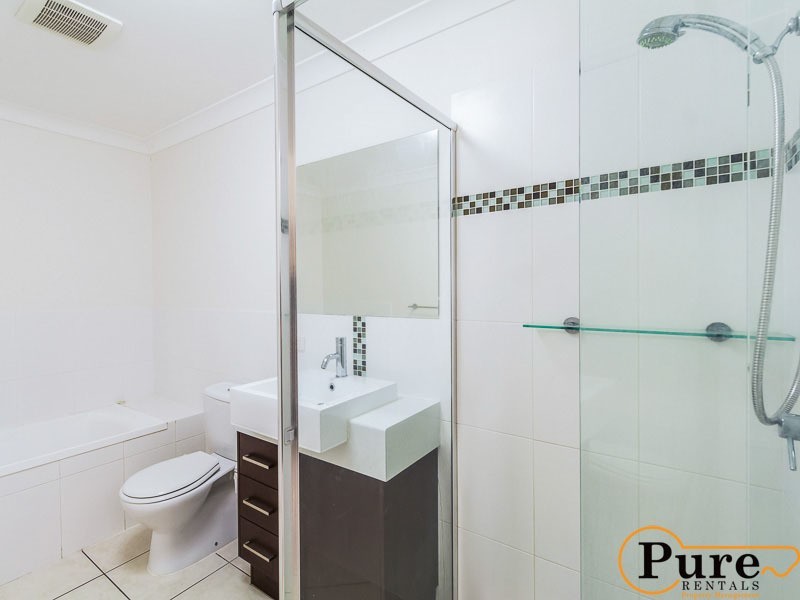 7/26-28 Laughlin Street, Kingston QLD 4114