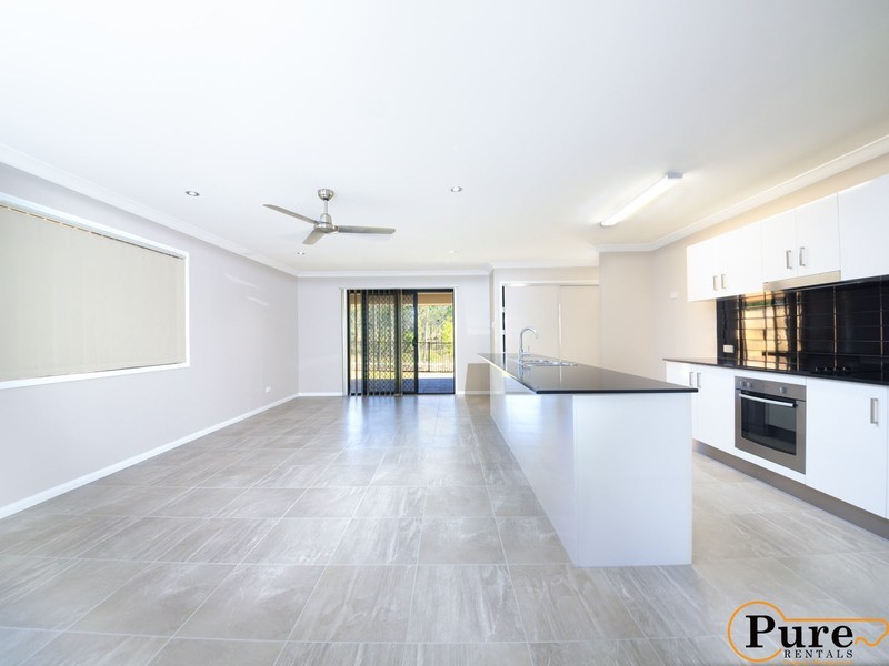 14 Winterpeak Close, Yarrabilba QLD 4207