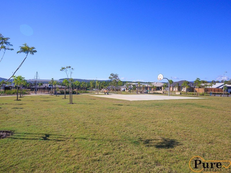 14 Winterpeak Close, Yarrabilba QLD 4207