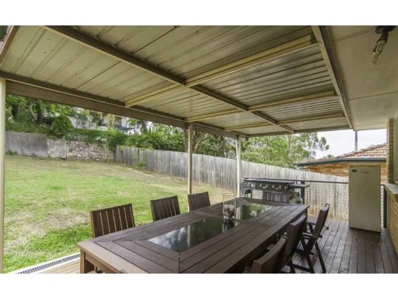 79 Maundrell Terrace, Chermside West QLD 4032