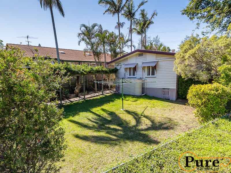 16 Sizer Street, Everton Park QLD 4053