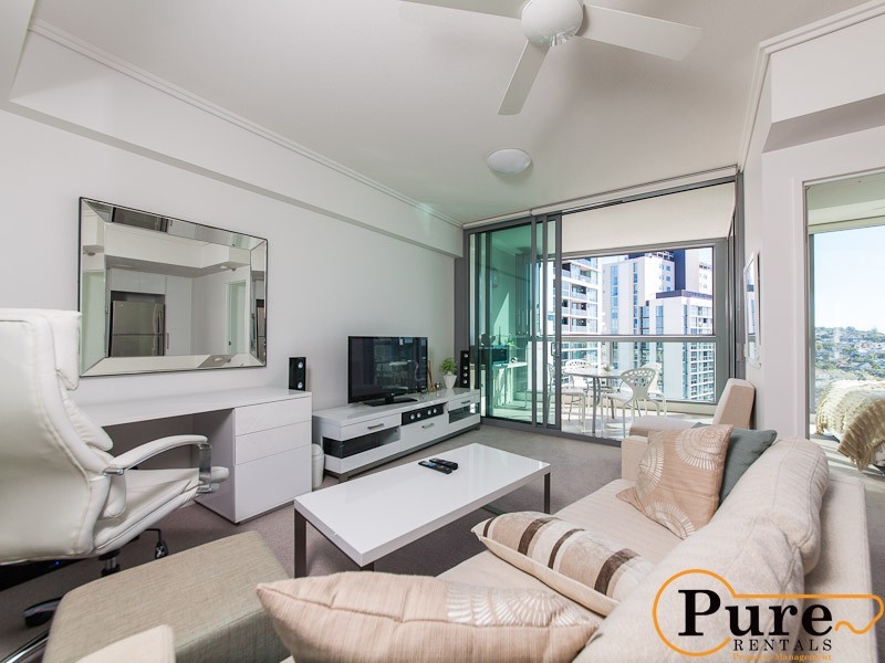 21301/8 Hercules Street, Hamilton QLD 4007