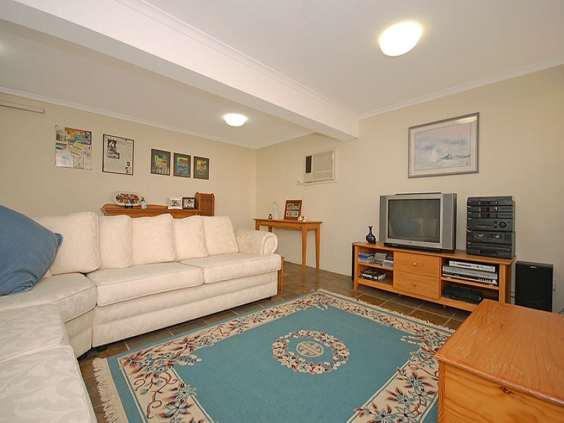 321 Trouts Road, Mcdowall QLD 4053