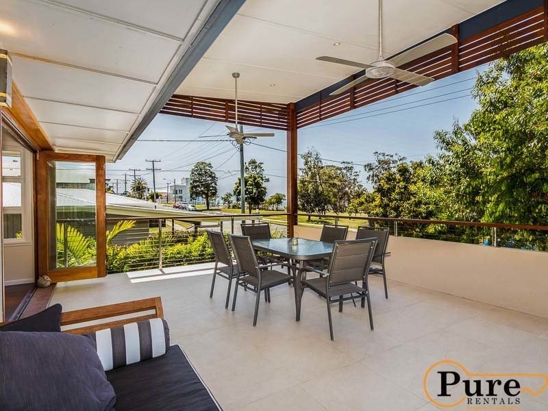 11 Ernest Street, Woody Point QLD 4019
