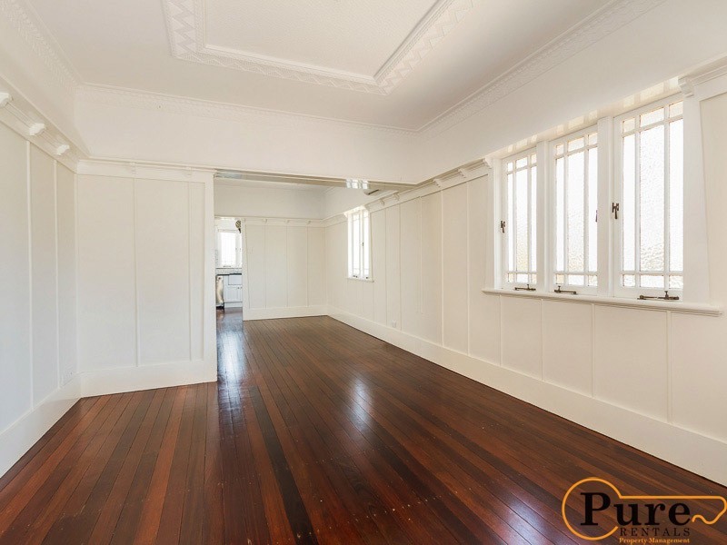 30 Kenneth Street, Tarragindi QLD 4121