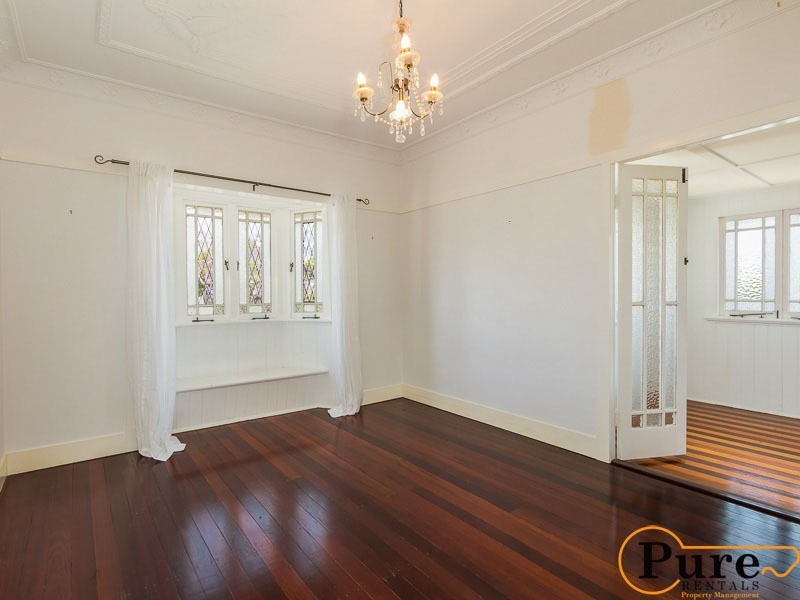 30 Kenneth Street, Tarragindi QLD 4121