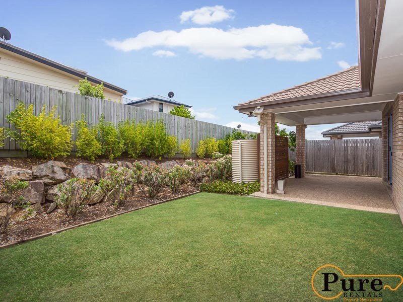 9 Rawlins Crescent, North Lakes QLD 4509