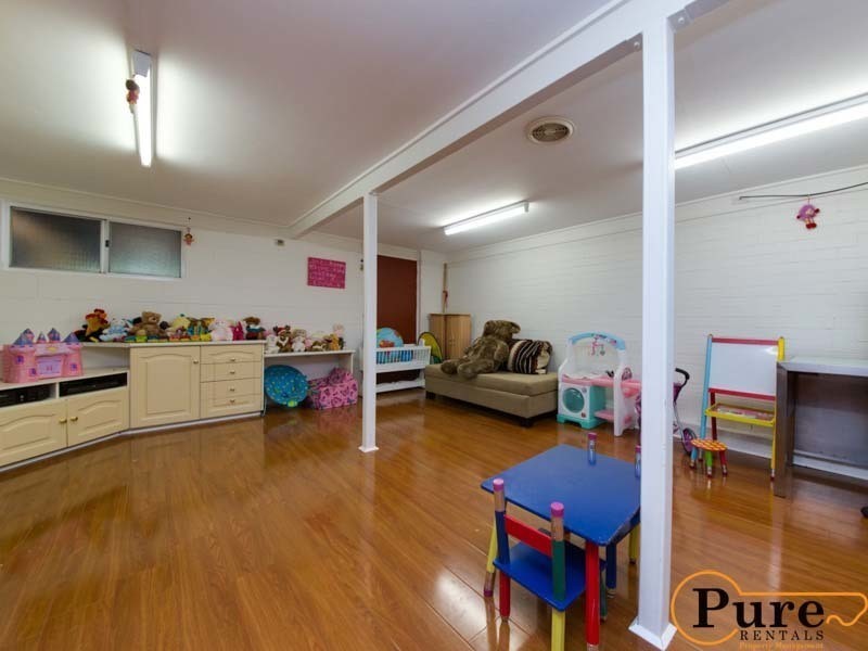 20 Paget Street, Carina QLD 4152