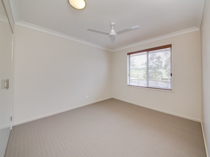 32 Hallvard Crescent, Augustine Heights QLD 4300