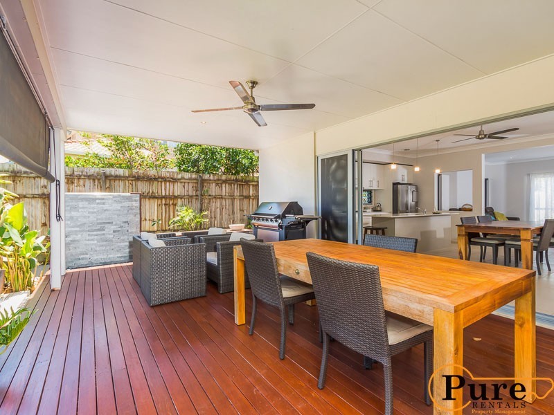 5 Dawson Drive, Manly West QLD 4179
