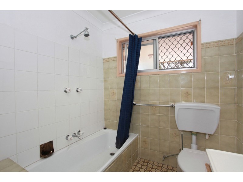 24 Straight Drive, Browns Plains QLD 4118