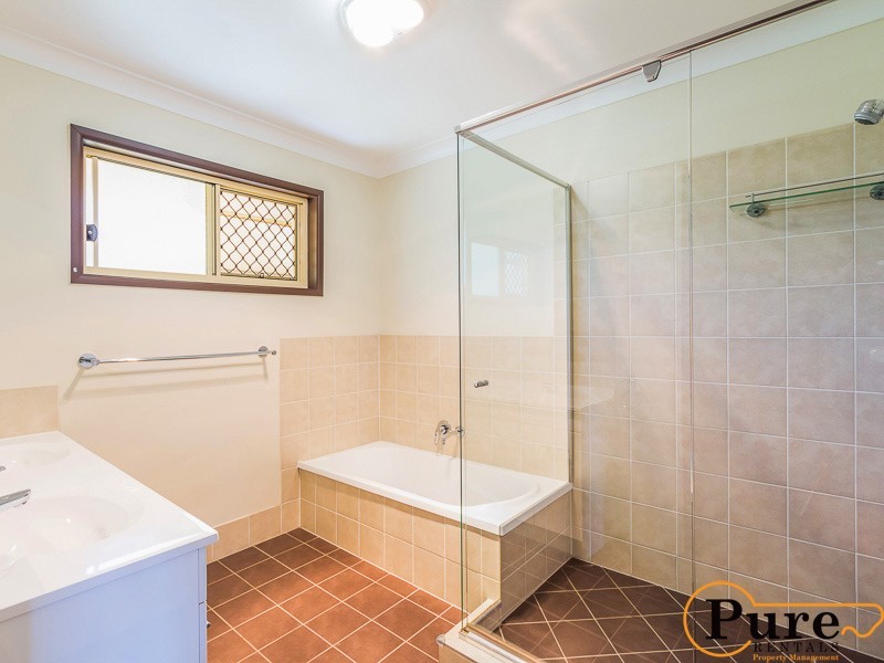 70 Sherry Street, Carseldine QLD 4034