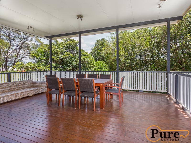 11 Cressey Street, Wavell Heights QLD 4012