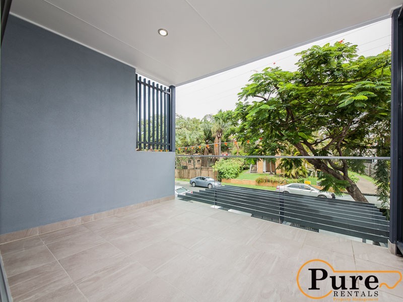 2/36  Collins Street, Clayfield QLD 4011