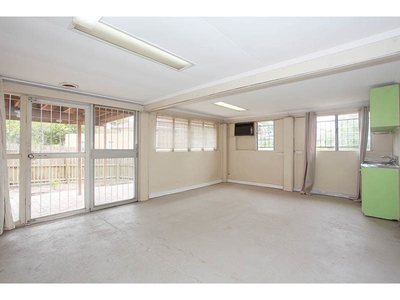 14 Fontaine Street, Stafford Heights QLD 4053