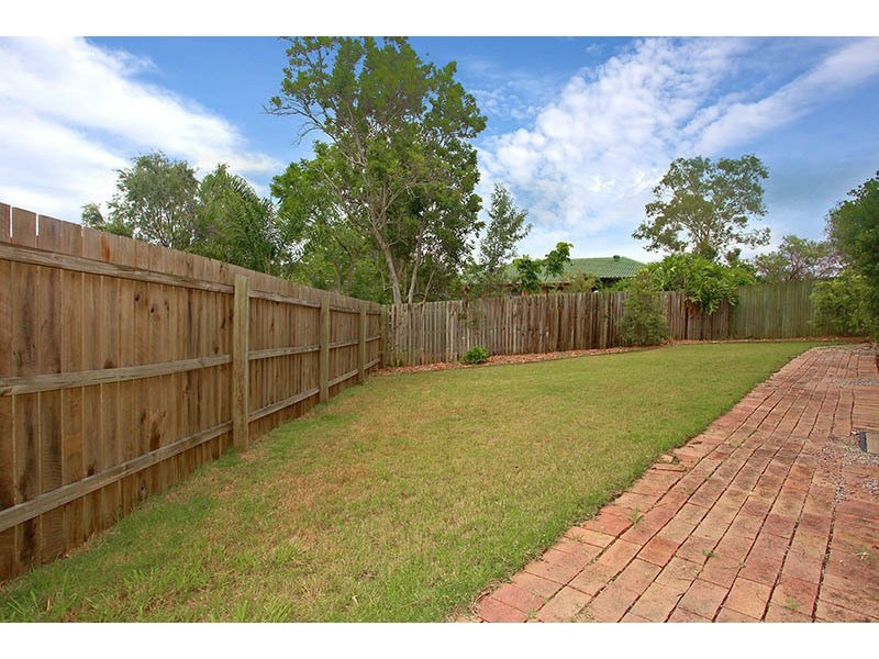 14 Fontaine Street, Stafford Heights QLD 4053