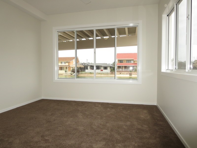 2/61 Nineteenth Avenue, Palm Beach QLD 4221