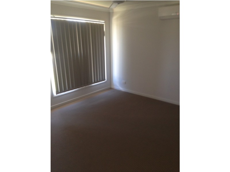 15 Labassa Avenue, Pimpama QLD 4209