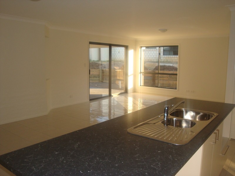 11  Wildwood Crescent, Jimboomba QLD 4280