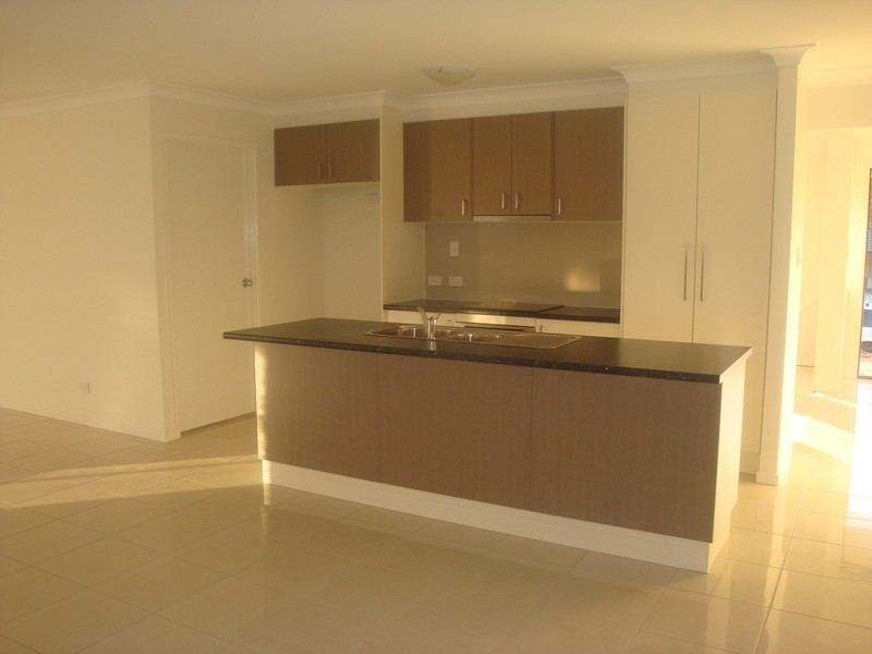 11  Wildwood Crescent, Jimboomba QLD 4280