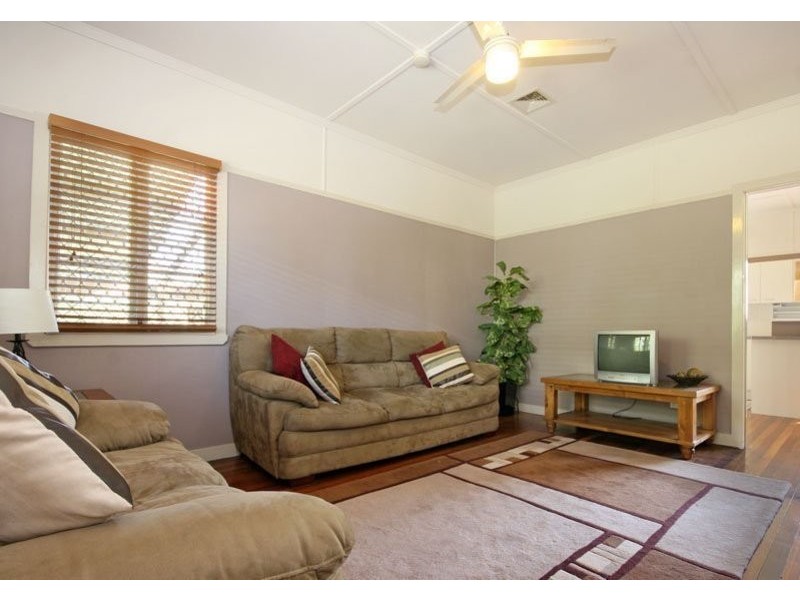 30 Kidgell Street, Stafford QLD 4053