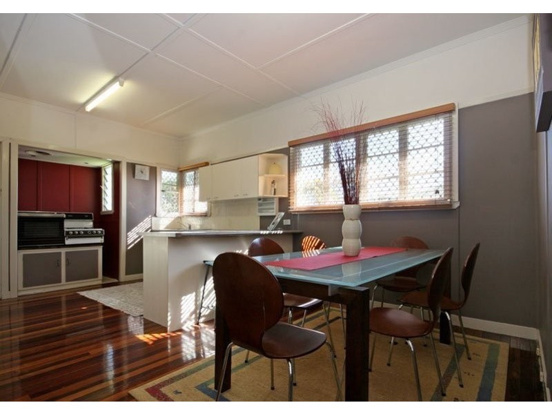 30 Kidgell Street, Stafford QLD 4053