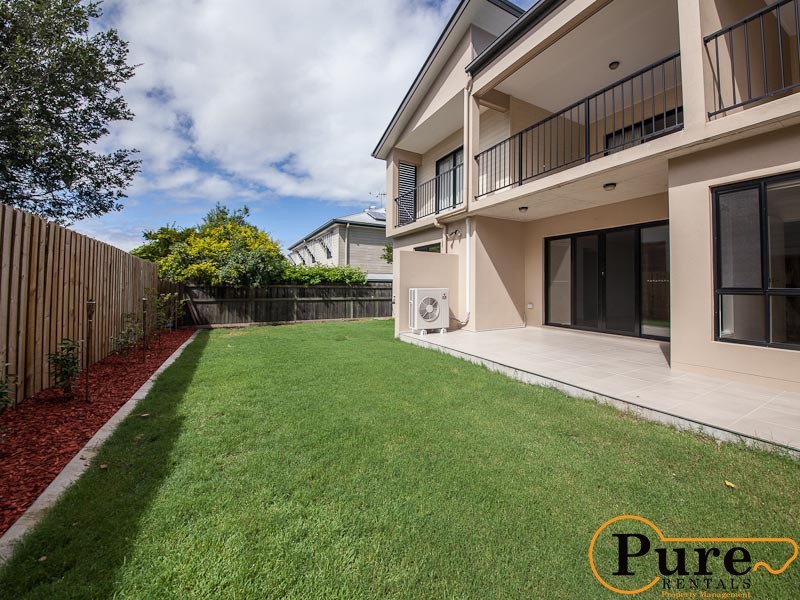 1/63 Gustavson Street, Annerley QLD 4103