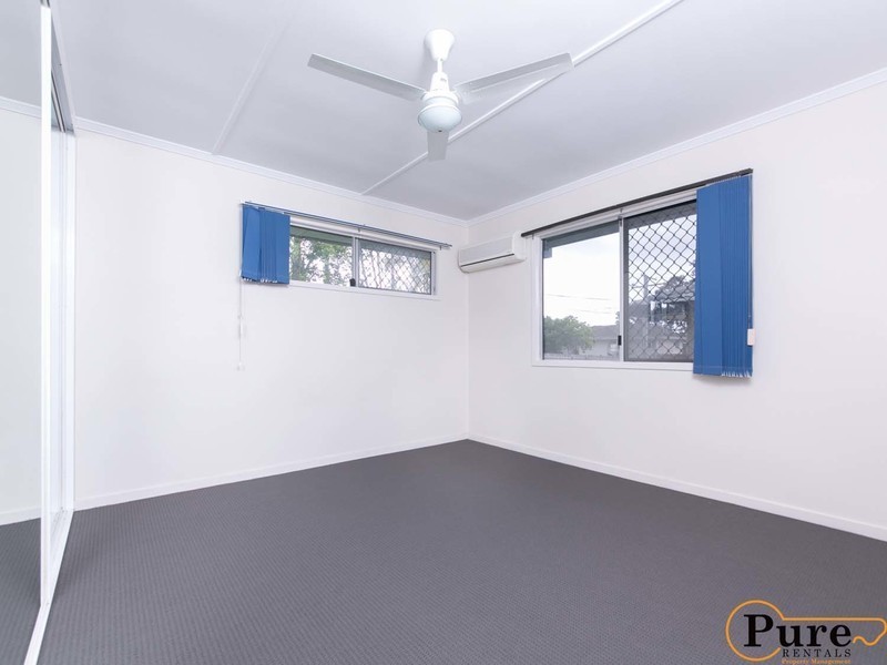 4 View Street, Kingston QLD 4114