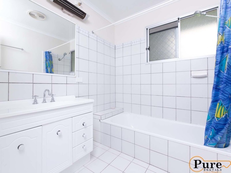 4 View Street, Kingston QLD 4114