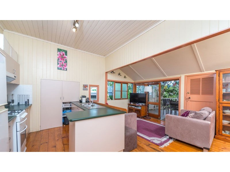 54 Vale Street, Kelvin Grove QLD 4059