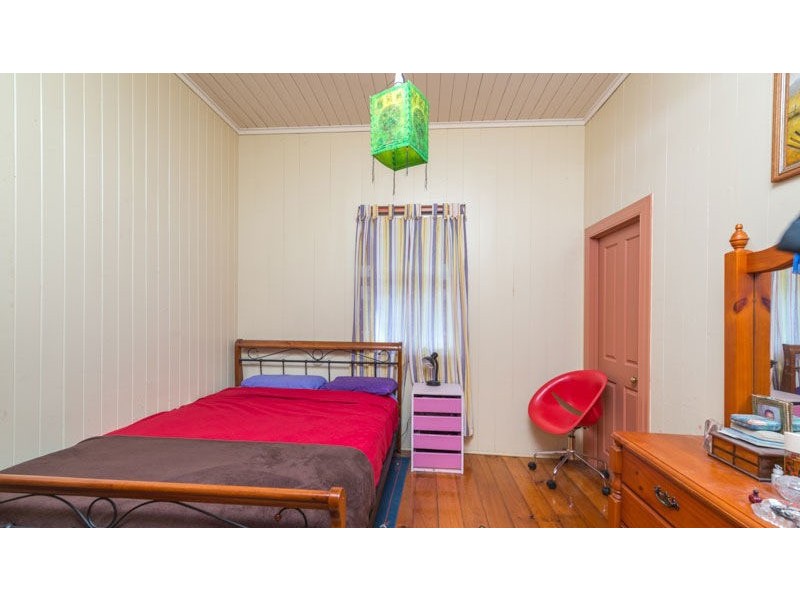 54 Vale Street, Kelvin Grove QLD 4059