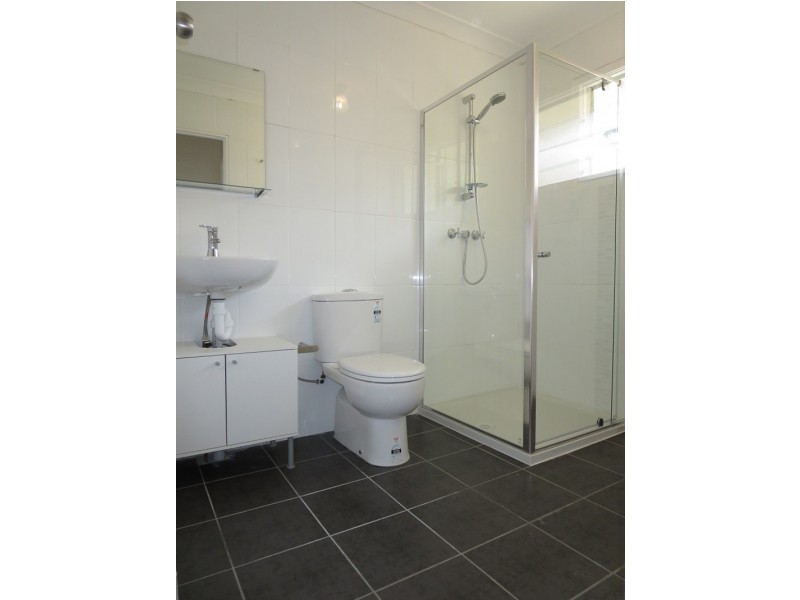 10 Fleur Street, Woodridge QLD 4114