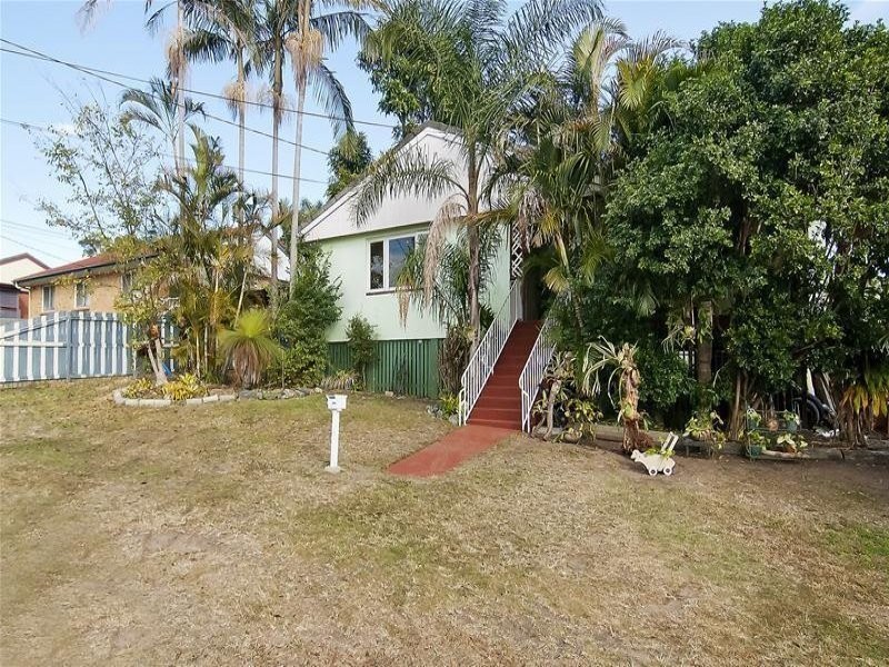 10 Fleur Street, Woodridge QLD 4114